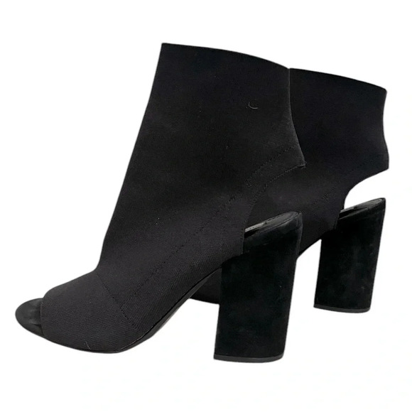Steve Madden Womens Ferris Fabric Peep Toe Ankle
Fashion Boots, Black (Size 8.5) - Picture 4 of 7